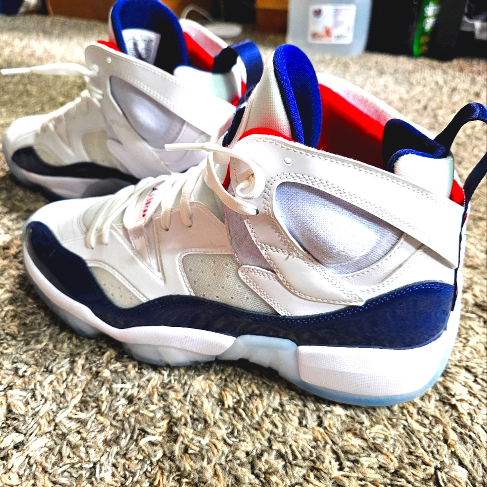 Jump man two Trey/White/Black
